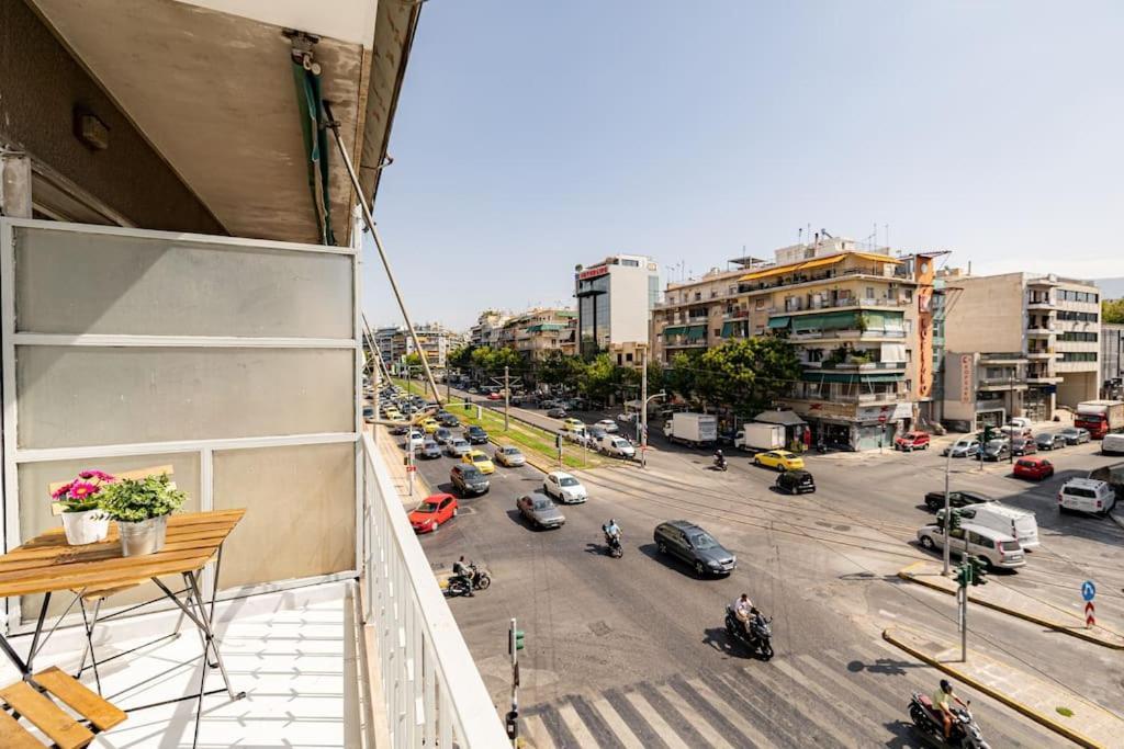 Spacious And Modern Flat At Koukaki, Near Acropolis Athén Kültér fotó
